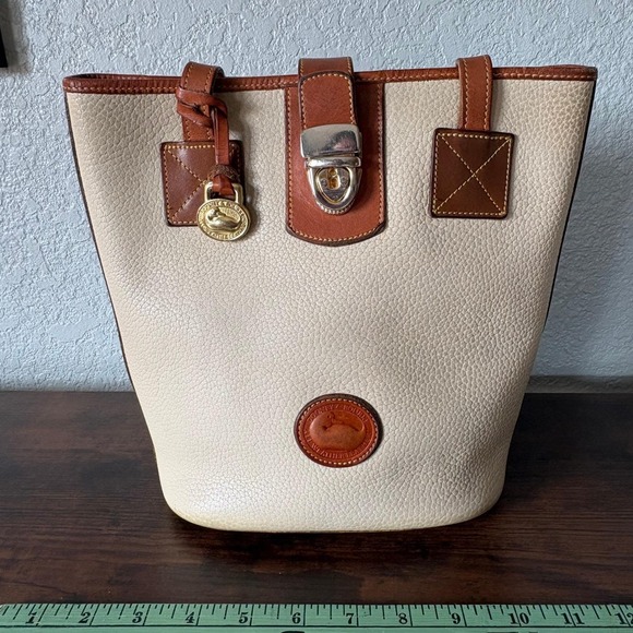 Dooney & Bourke Handbags - Vintage Dooney & Bourke AWL Pebble Leather Tote Bone Tan‎ Duck Bag
